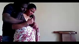 بلکہ خوبصورت اور گرم ...