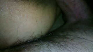 شاندار گولڈ ڈگر Jenn ...