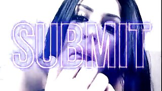 شیشے میں Brunet milf ...